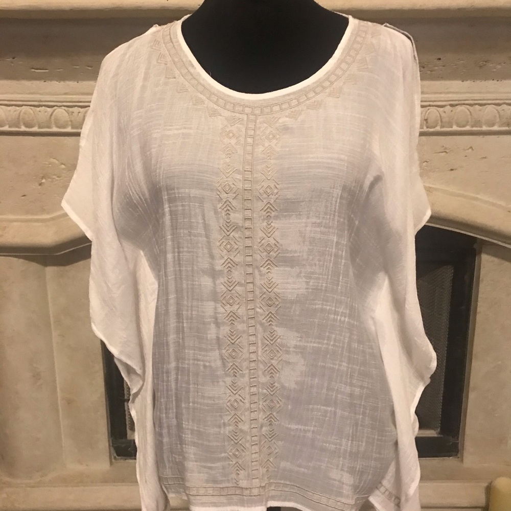 AGB ladies top